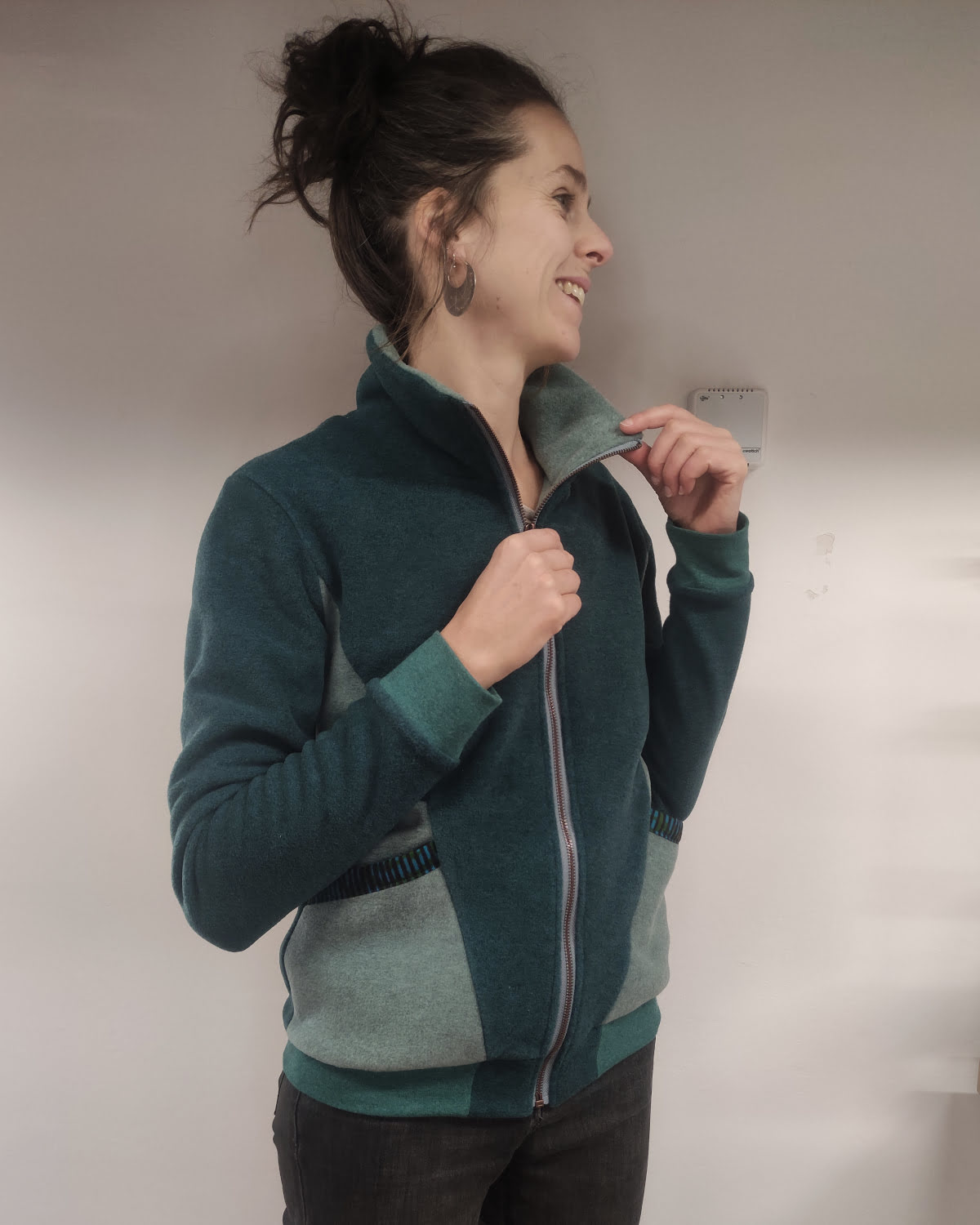 Veste polaire chaude avec zip, fabriquée artisanalement à Albertville en Savoie