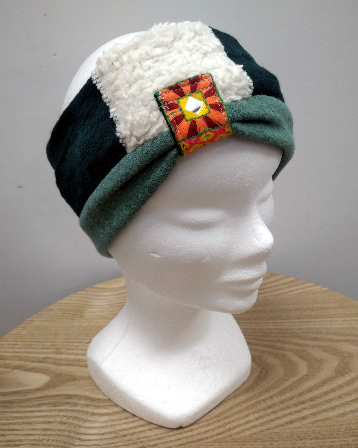 Bandeau original et chaud pour femme